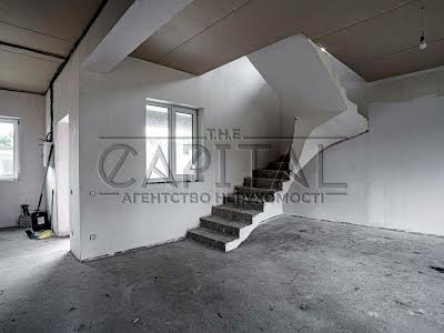 будинок за адресою с. Круглик, садова