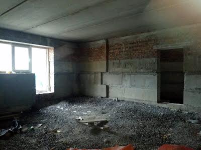 коммерческая по адресу Кропивницького, 7