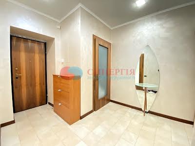 квартира за адресою Різницька вул., 11