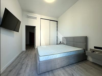 квартира за адресою Під Дубом вул. (Космонавтів), 26