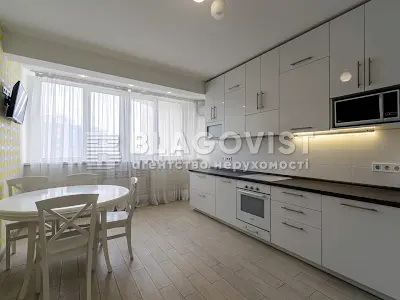 квартира за адресою Академіка Глушкова просп., 9-Д