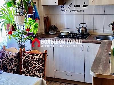 квартира за адресою Бочарова вул., 8-Б