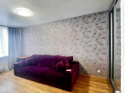 квартира за адресою Михайлівська вул., 8