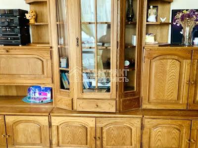 квартира за адресою Перемоги просп., 65б