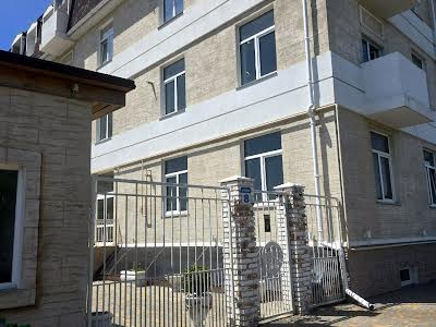 квартира по адресу  пер., 8