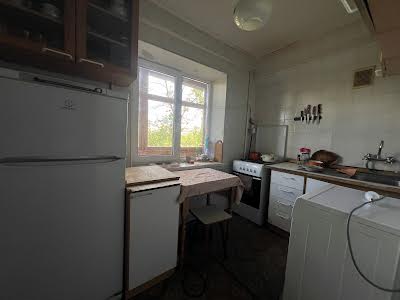 квартира за адресою Павла Тичини просп., 19