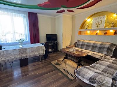 квартира за адресою Університетська вул. (Першотравнева), 18а