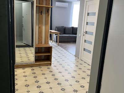 квартира за адресою Шолуденка вул., 30