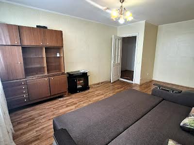 квартира по адресу Урловская ул., 23