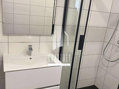 квартира за адресою Бучанська вул. (Михайла Коцюбинського), 4
