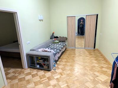 квартира за адресою Богдана Хмельницького вул., 73