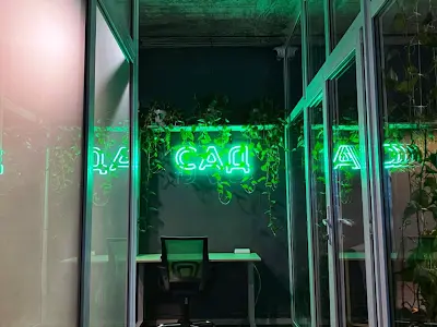 комерційна за адресою Кловський узвіз, 7a