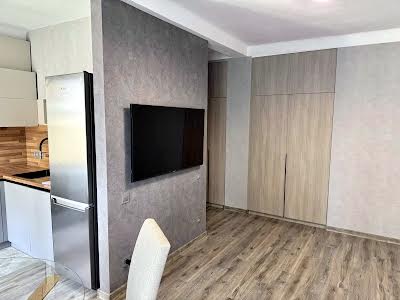квартира за адресою Велика Васильківська вул. (Червоноармійська), 118