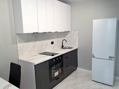 квартира по адресу Озёрная ул., 27а