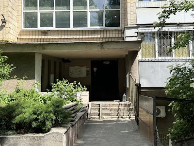 квартира по адресу Кловский спуск (Кловський), 20
