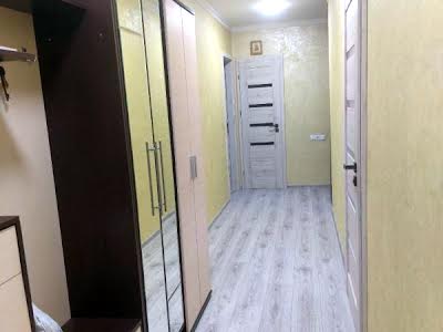 квартира по адресу Паустовского ул., 2