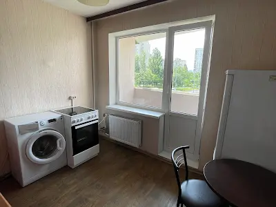 квартира по адресу Зои Гайдай ул., 12/10