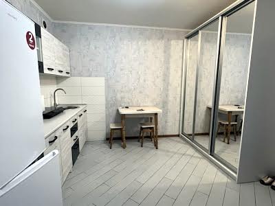 квартира за адресою Балтійський пров., 5