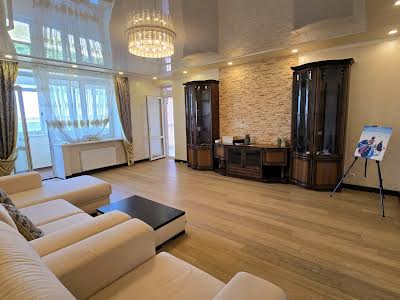 квартира за адресою Лазурна вул., 5 к11