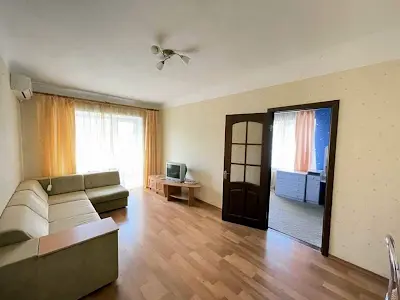 квартира по адресу Рєпіна ул., 23