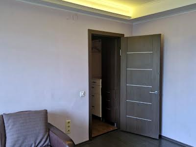 квартира по адресу Митрополита Василия Липковского ул. (Урицкого), 15