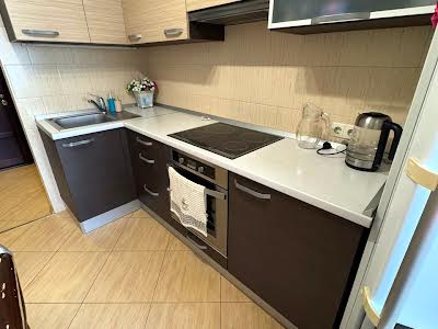 квартира за адресою Інглезі вул. (25-ї Чапаєвської Дивізії), 3/3