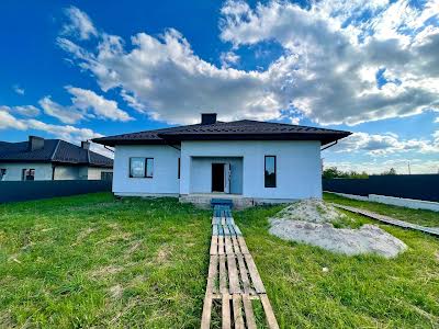 будинок за адресою с. Лісові Гринівці, Шушкина, 4