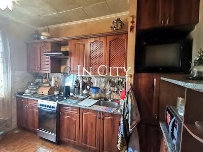 квартира за адресою Каштанова вул., 5