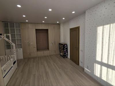 квартира за адресою Композитора Мейтуса вул., 4