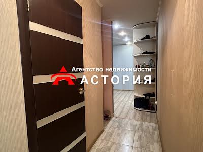 квартира за адресою Карпенка-Карого вул., 11а