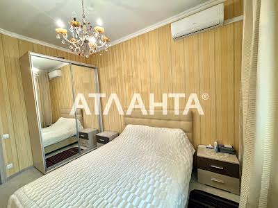 квартира за адресою Французький бульв., 60а