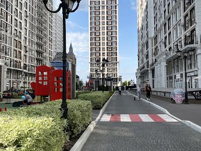 квартира за адресою Михайла Максимовича вул. (Онуфрія Трутенка), 28-Б