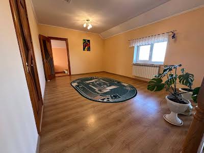 будинок за адресою Вільна