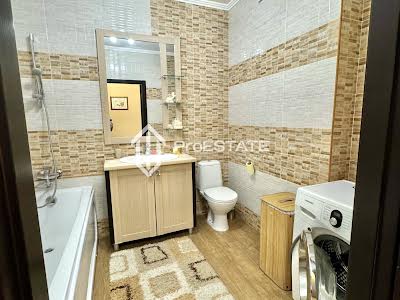 квартира по адресу Бориспольская ул., 4