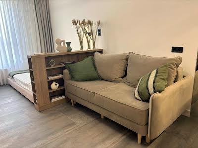 квартира за адресою Олени Теліги вул., 25