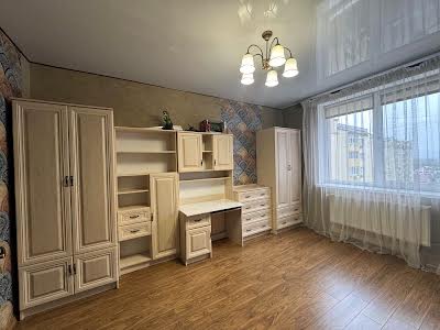 квартира за адресою Симоненка, 31
