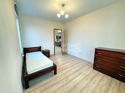 квартира за адресою Комбайнівська вул., 6