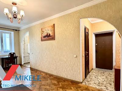 квартира по адресу Набережно-Крещатицкая ул., 35