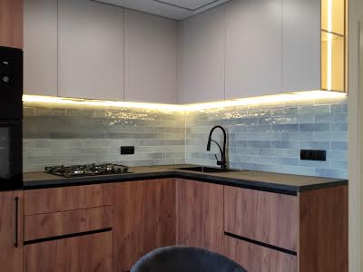 квартира за адресою Леся Курбаса вул., 10