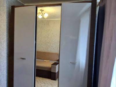квартира за адресою Академіка Заболотного вул., 18
