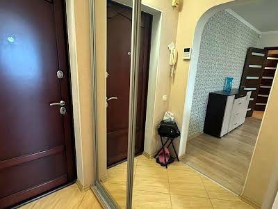 квартира за адресою Інглезі вул. (25-ї Чапаєвської Дивізії), 3/3
