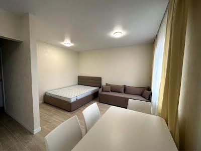 квартира за адресою Берковецька вул., 6А
