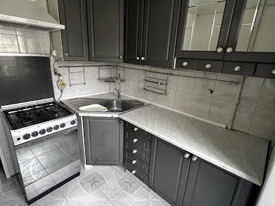 квартира по адресу Леси Украинки бульв., 15-А