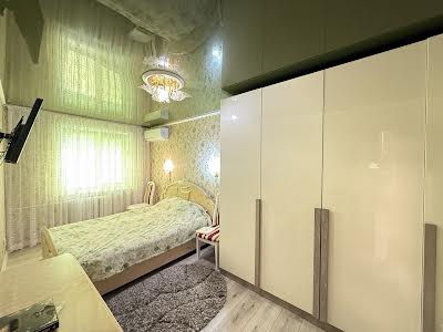 квартира за адресою Галини Мазепи вул. (Софії Ковалевської), 57