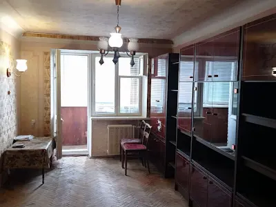 квартира за адресою Кирило-Мефодіївська вул., 7