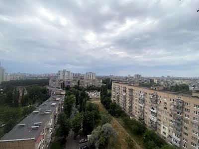 квартира за адресою Мілютенка вул., 28-В