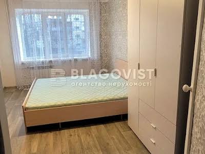 квартира по адресу Павла Тычины просп., 3