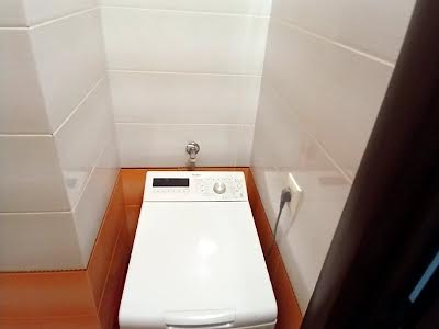 квартира за адресою Анни Ахматової вул., 22