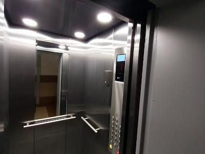 квартира за адресою Дніпровська наб., 13