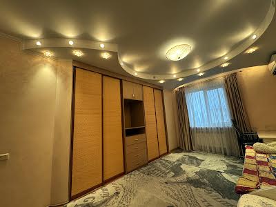 квартира за адресою Леся Курбаса просп., 7а